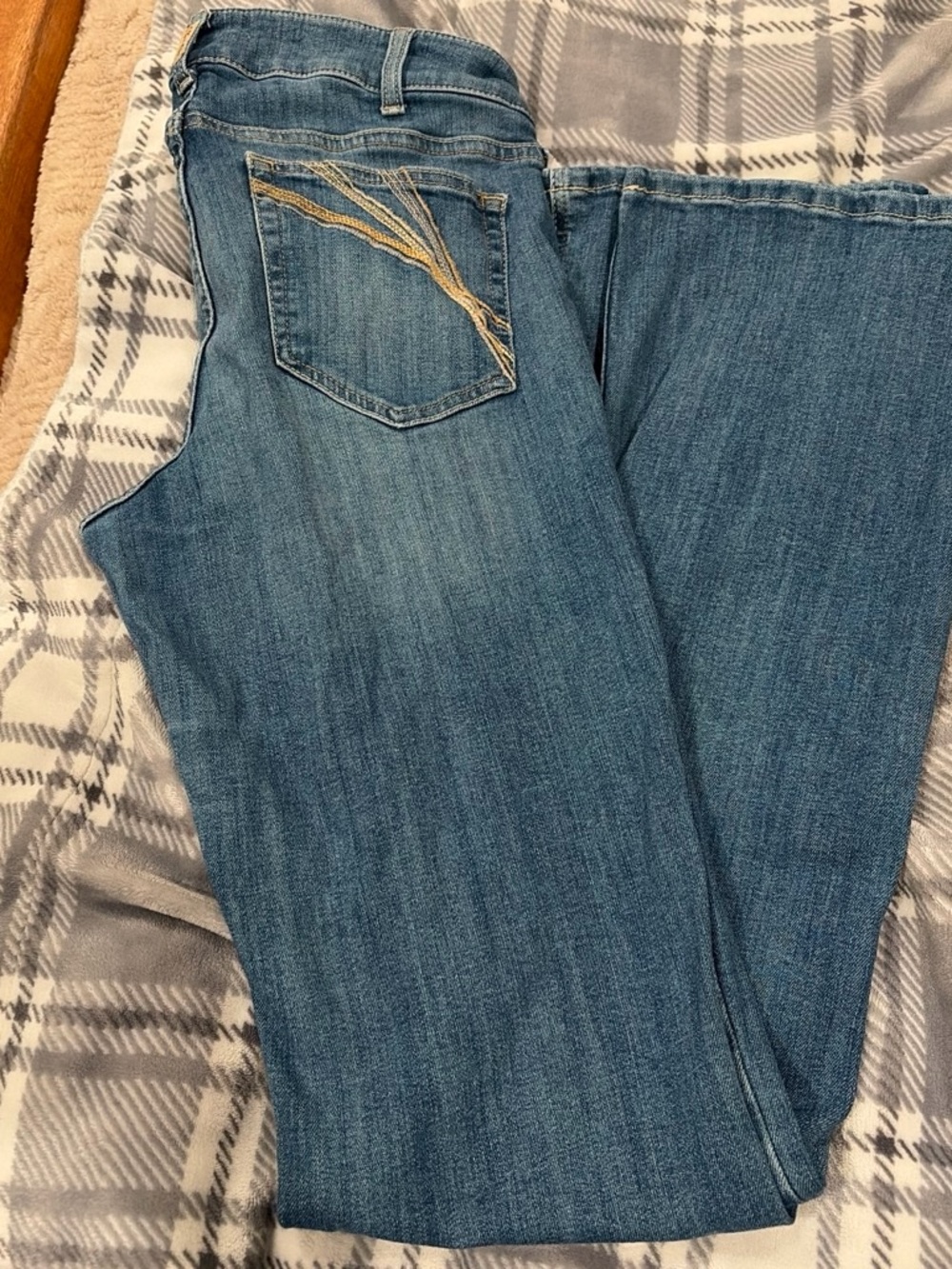Ariat Women's Blue Bootcut Jeans with Contrast Pocket Stitching